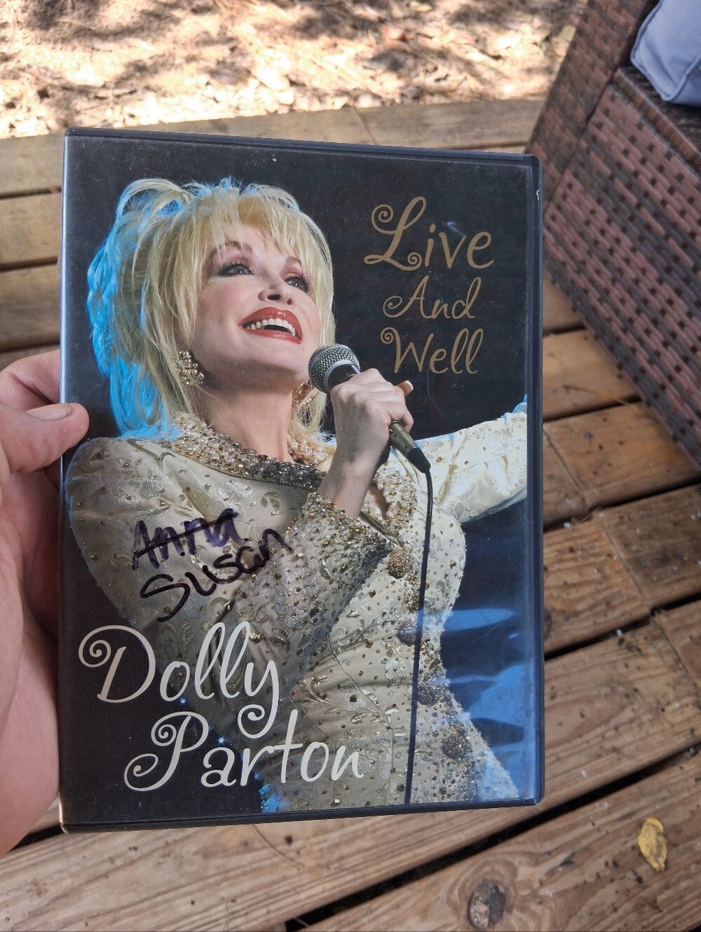 Dolly Parton Live & Well Concert DVD Country Music